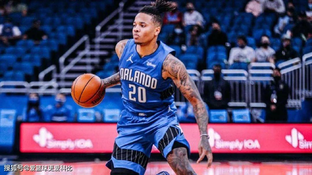 包含奥兰多魔术内部会议纪要流出:转会期外线爆发,NBA总决赛使命明确,团队化学反应显著的词条 包含奥兰多魔术内部会议纪要流出:转会期外线爆发,NBA总决赛使命明确,团队化学反应显著的词条