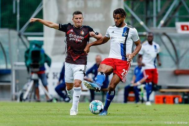 kaiyunapp-关于关键时刻荷甲焦点战，尤文图斯刷新队史纪录，气氛紧张，心理建设被强调的信息