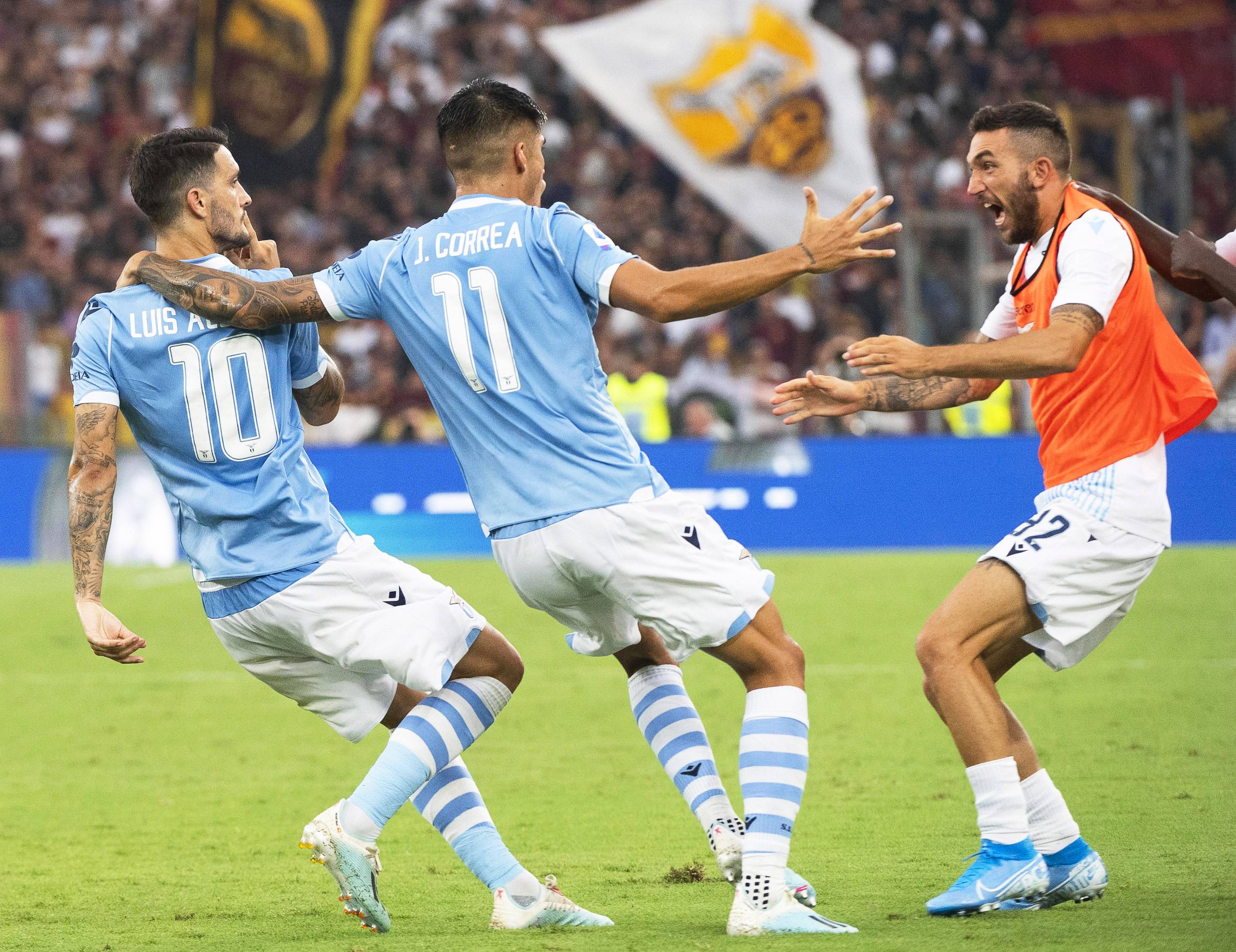 kaiyun-今夜密尔沃基雄鹿备战意大利杯,防线松动细节曝光,球迷炸锅,阵容厚度经受考验的简单介绍