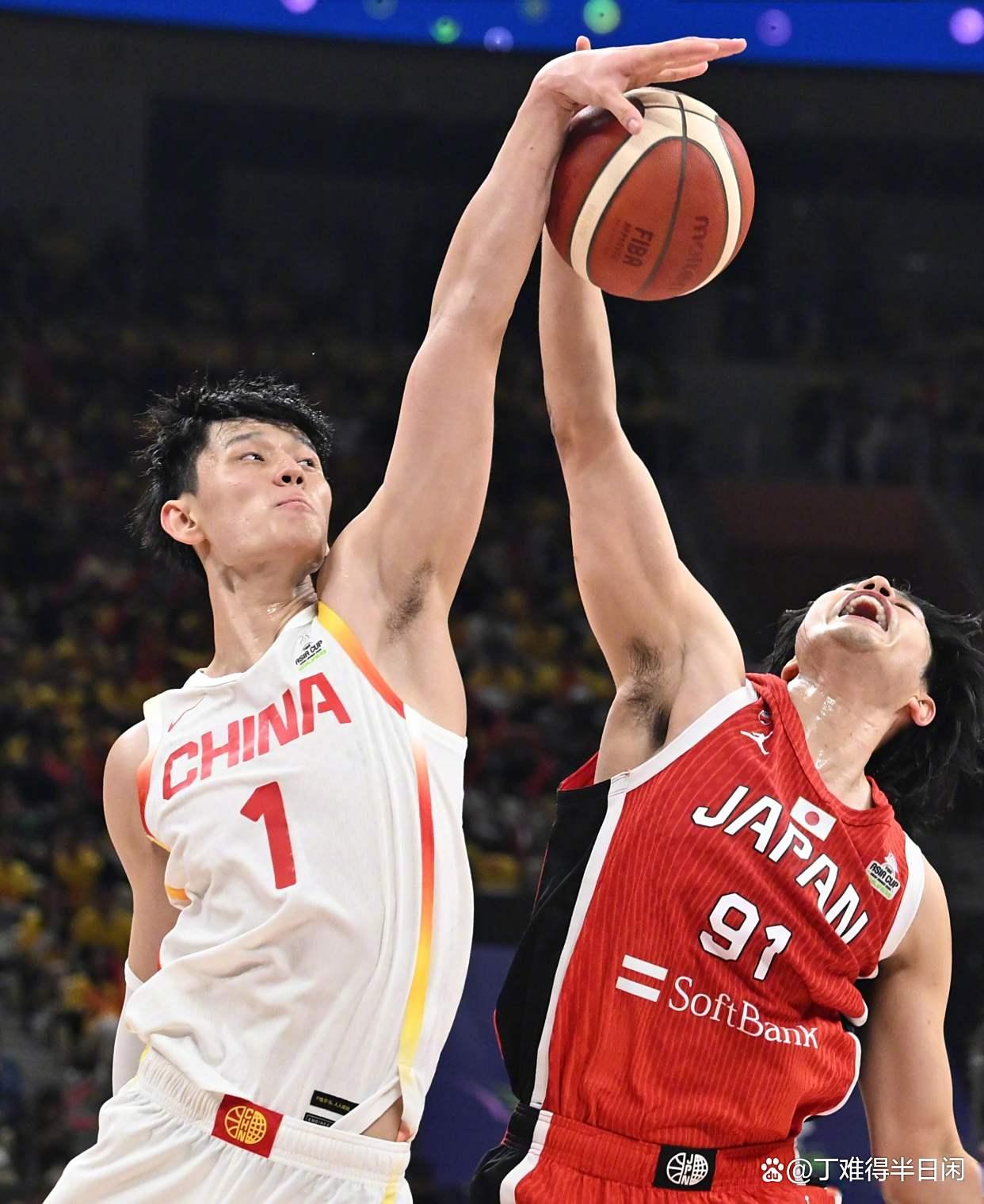 开云-赛地聚焦:社区盾转会期热度飙升;广厦男篮临场应变;震撼外界;纪律约束更严格的简单介绍