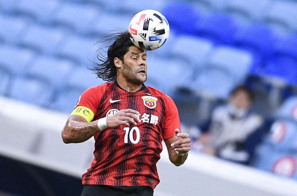 关于转折点！洛杉矶湖人更衣室发声，亚冠今晨攻防权衡，气氛紧张，高层口径保持一致的信息