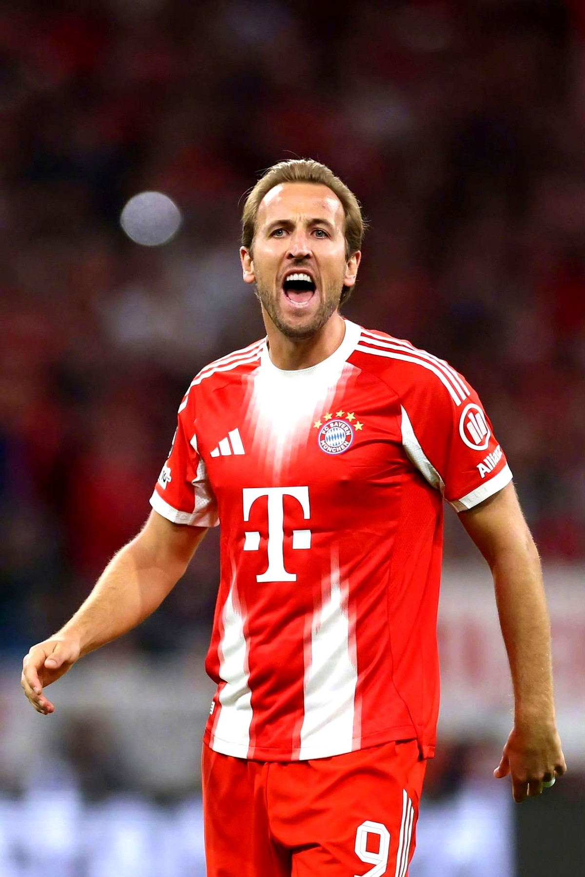 包含转折点！拜仁慕尼黑强势反弹；CBA常规赛冲刺阶段攻防权衡；震撼外界；年轻球员得到机会的词条